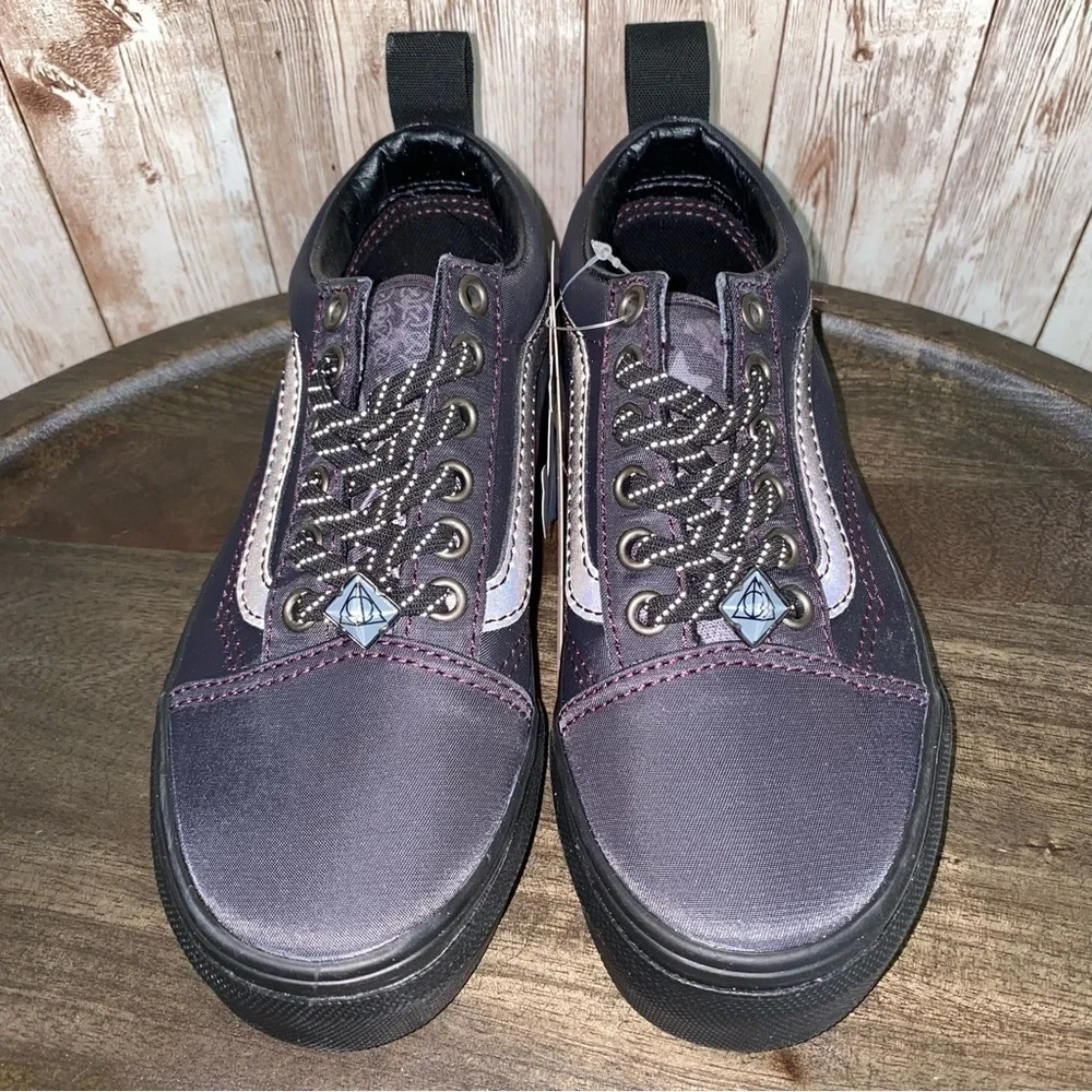 Vans Old Skool Elastic Harry Potter Deathly Hallows Sneaker‎ Size 10.5 Kids